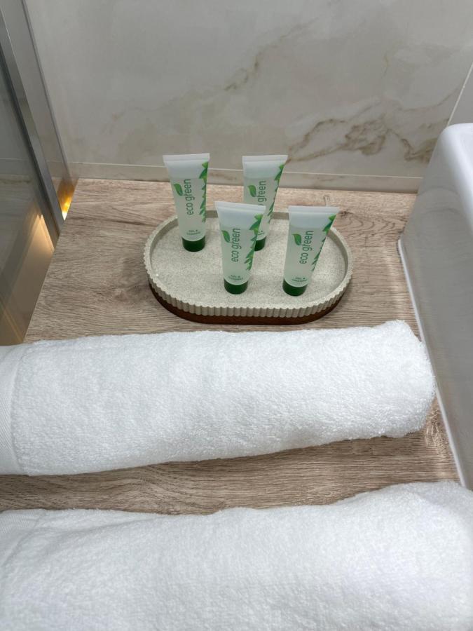 מדריד Suara Apartamentos 3 מראה חיצוני תמונה