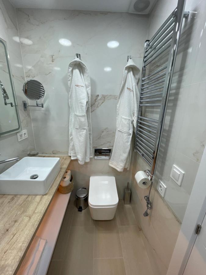 מדריד Suara Apartamentos 3 מראה חיצוני תמונה